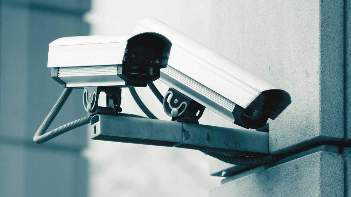 Sacramento police have launched a new program called the Public Safety Camera Network, asking residents and business owners to give officers digital access to their security cameras solely for criminal investigations or emergencie. “We’re not using the technology to spy on anybody or tap into someone’s life,” a department spokesman said.