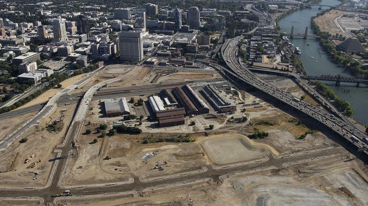 
 A developer has completed acquisition of the railyard north of downtown Sacramento, where soil contamination of the soil long posed an obstacle to new projects.
