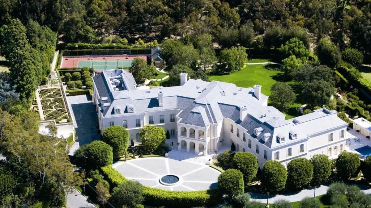 British heiress Petra Stunt bought the estate from Candy Spelling, widow of late TV producer Aaron Spelling, in 2011 for $85 million. At roughly 56,500 square feet, the manor is considered the largest single-family home in Los Angeles County. Within the Fench chateau-style home are an estimated 123 rooms, including a flower-cutting room and a silver storage room.
