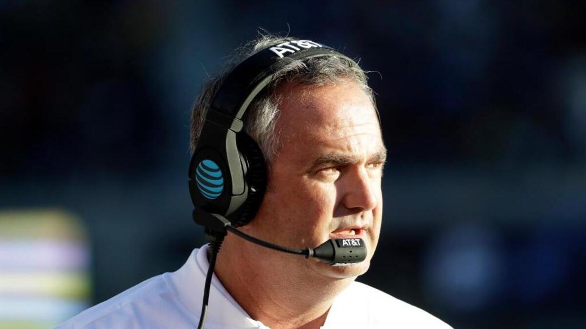 Former California head coach Sonny Dykes instructs from the sideline during the second half of an NCAA college football game against Utah Saturday, Oct. 1, 2016, in Berkeley, Calif.
