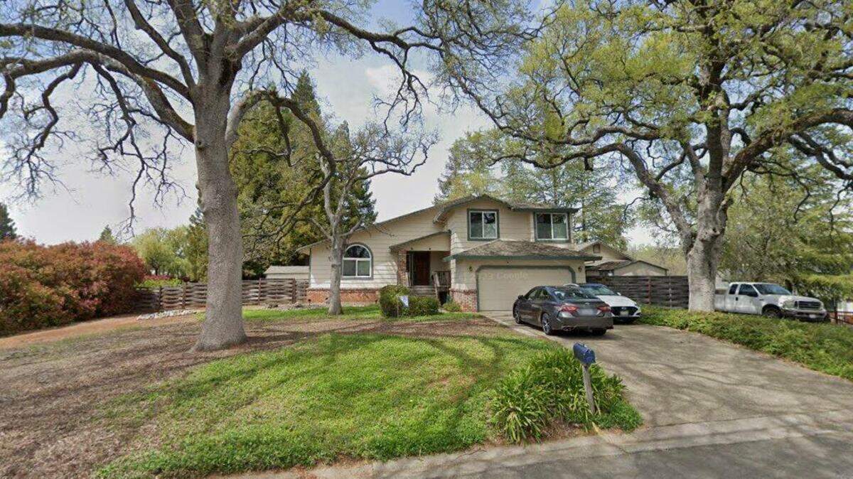 House on 2800 block of Maryetta Court
