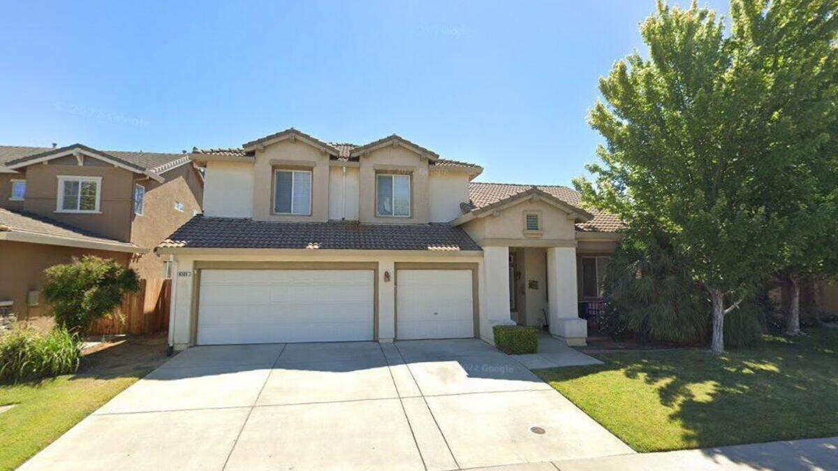 House on 6300 block of Jefjen Way