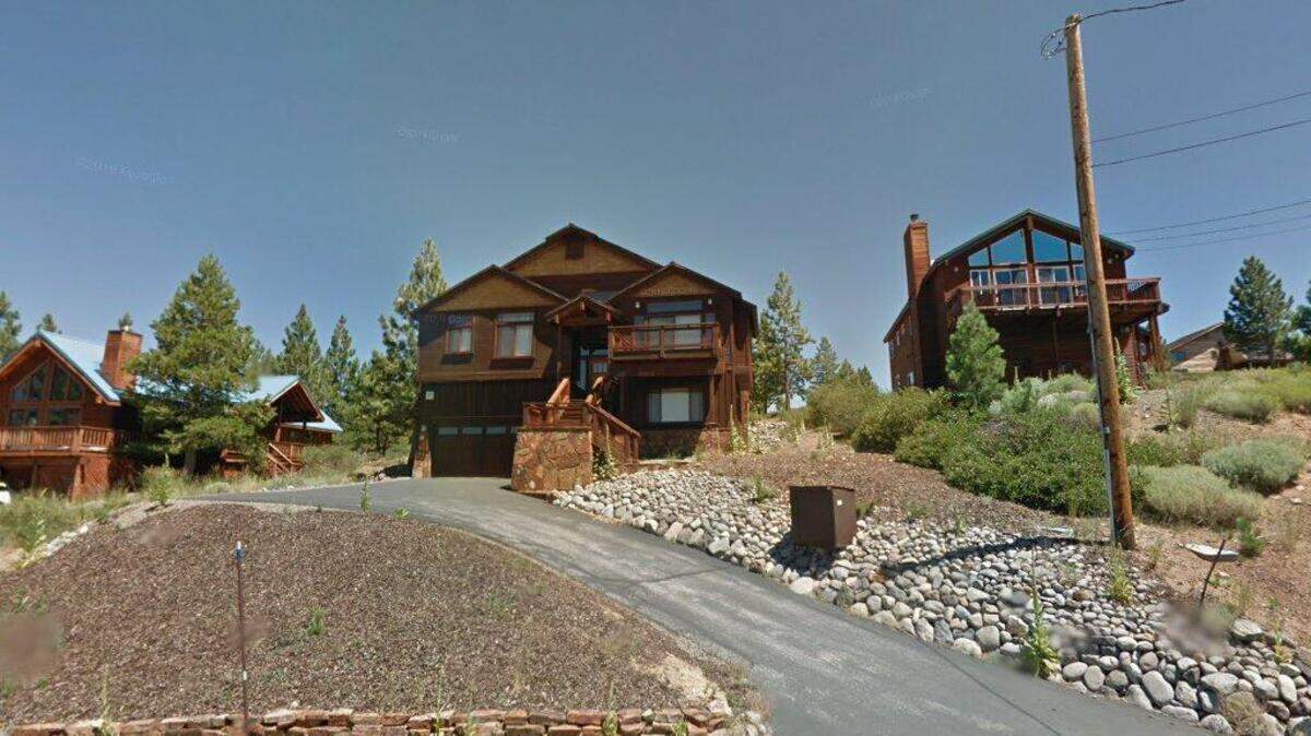 House on 12500 block of Pinnacle Loop