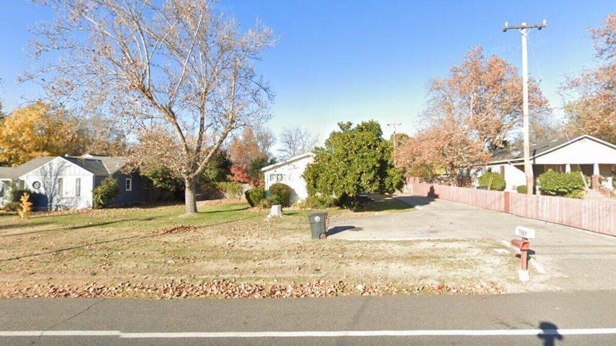House on 7500 block of Twin Oaks Avenue