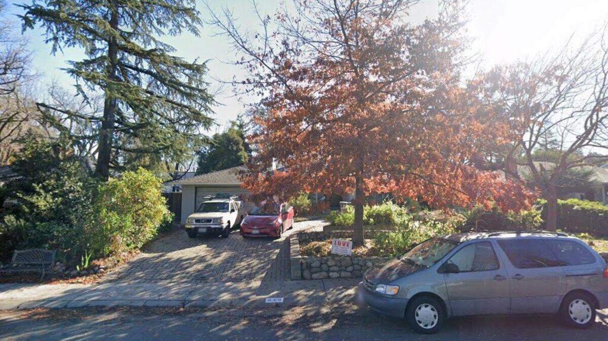 House on 900 block of Miller Drive