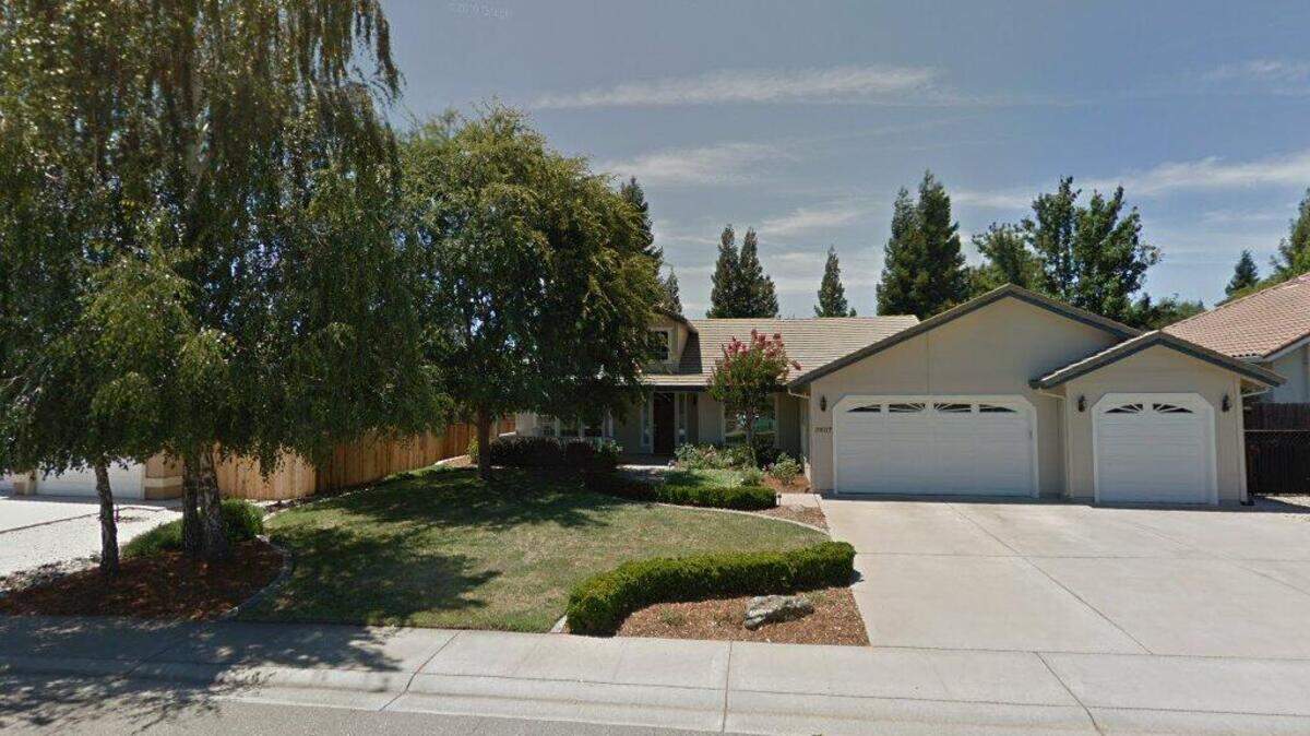 House on 6100 block of Bridgeport Drive