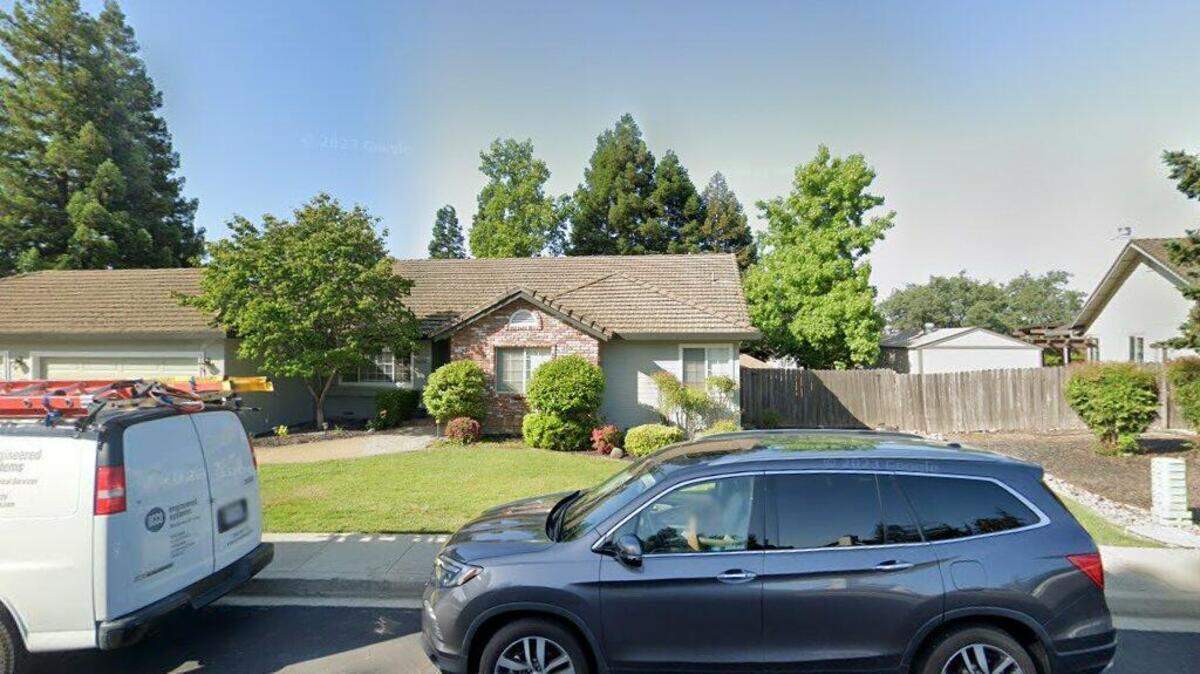 House on 10100 block of Snowy Owl Way