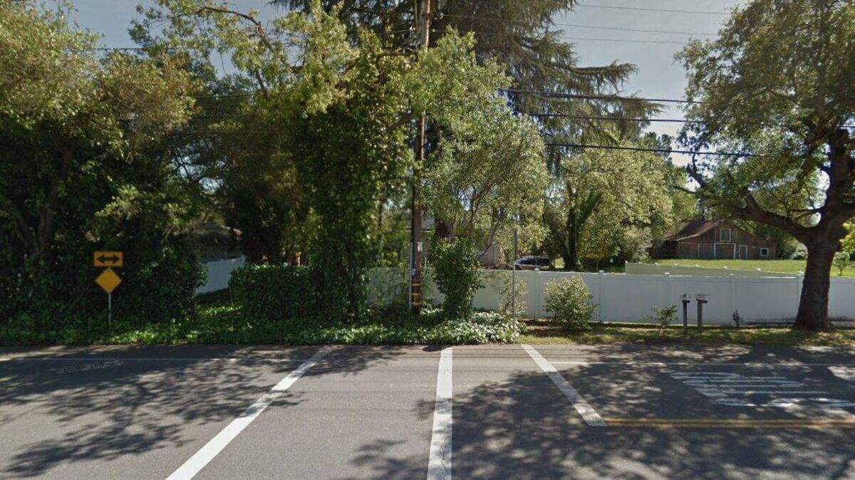 House on 6100 block of Terracina Court