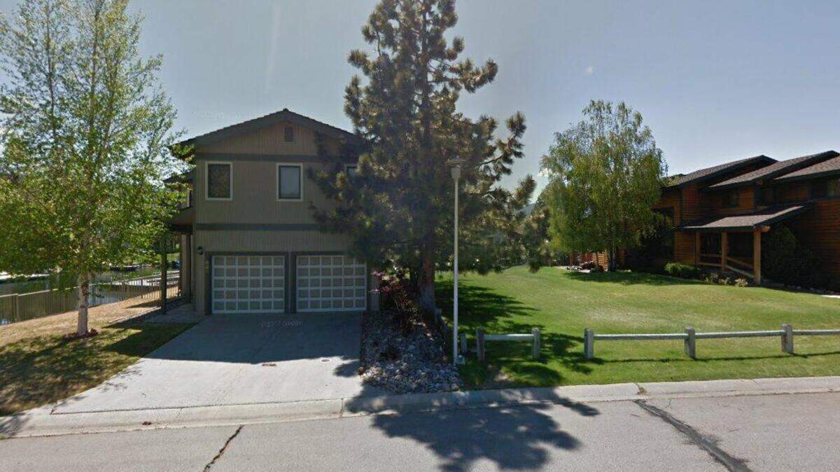House on 400 block of Emerald Drive