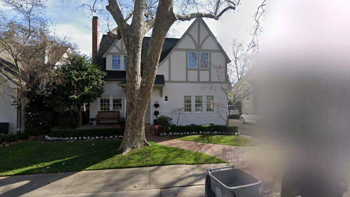House on 1600 block of 41st Street