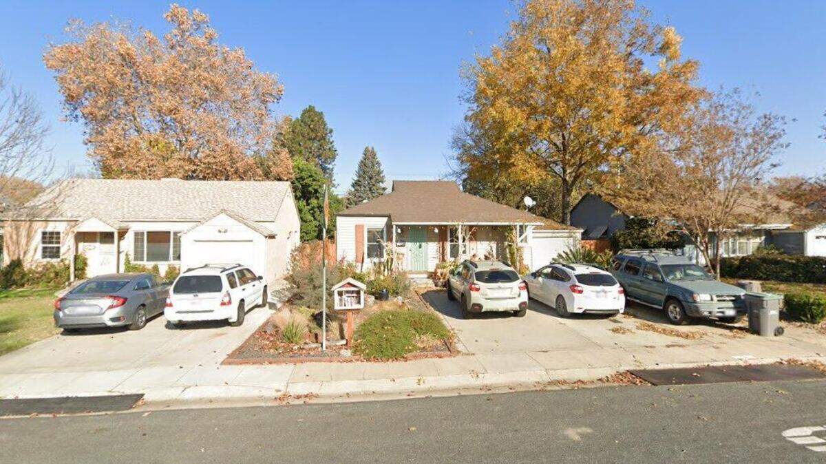 House on 400 block of 11th Street