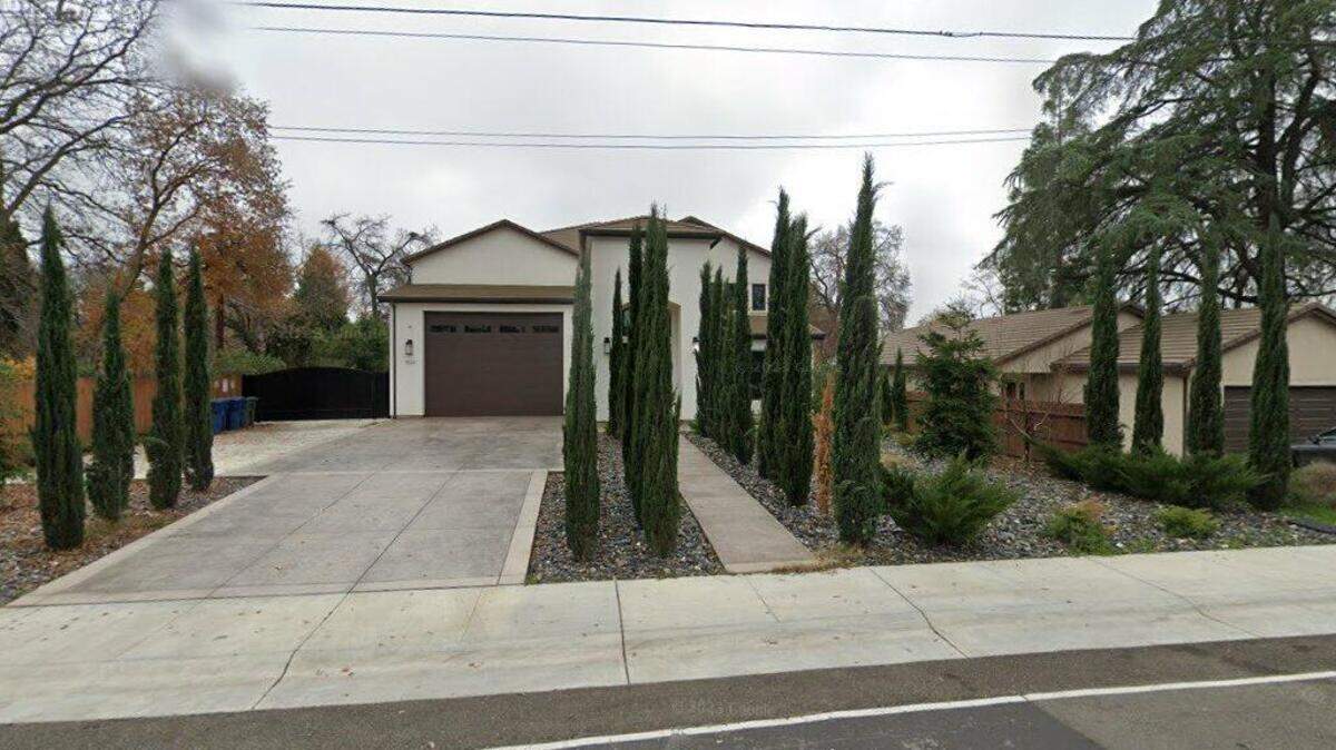 House on 7500 block of Sycamore Drive