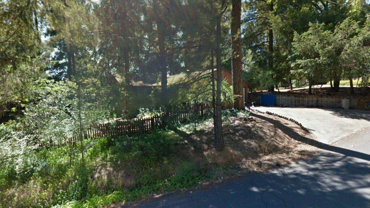 House on 400 block of Washington Irving Drive