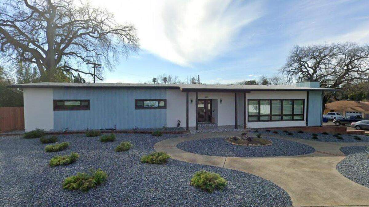 House on 4100 block of Moss Drive