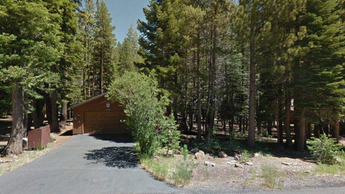 House on 14000 block of Northwoods Boulevard