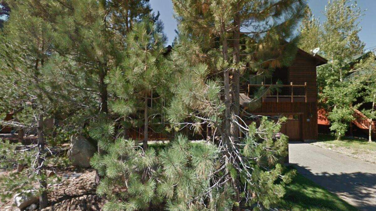 House on 2300 block of Blitzen Road