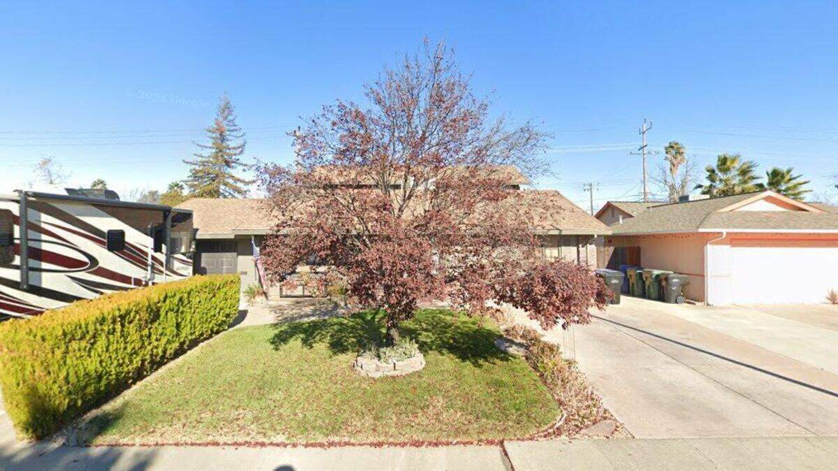 House on 4900 block of Fan Wood Way