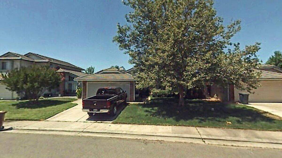 House on 700 block of Cedar Flat Avenue
