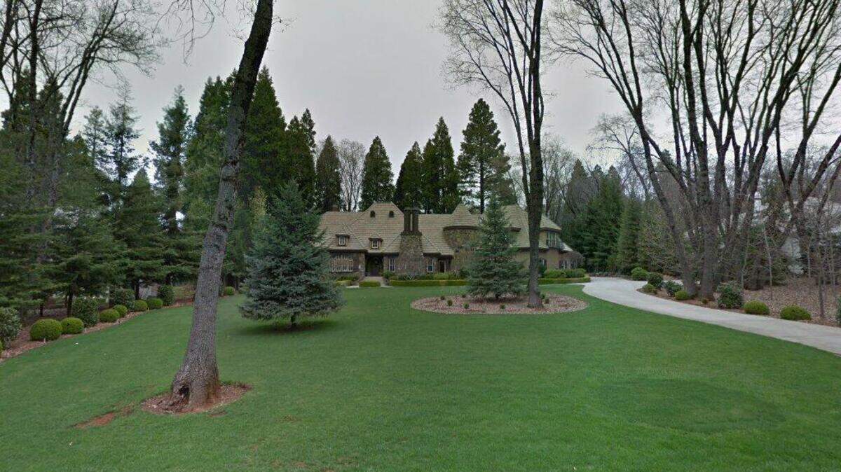 House on 13000 block of Somerset Drive