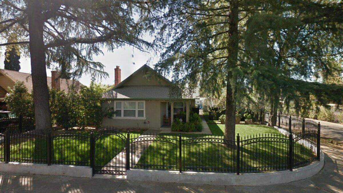 House on 2100 block of Oakmont Street