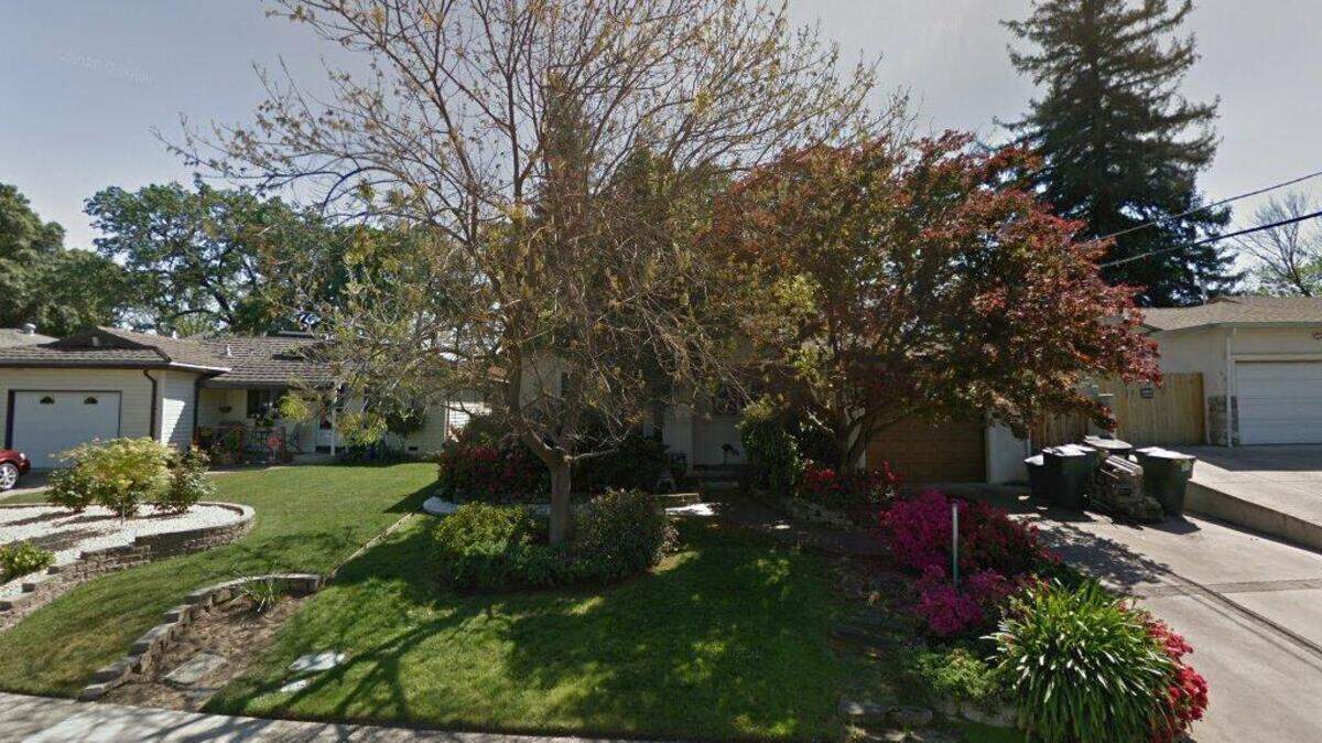 House on 4700 block of Selkirk Way