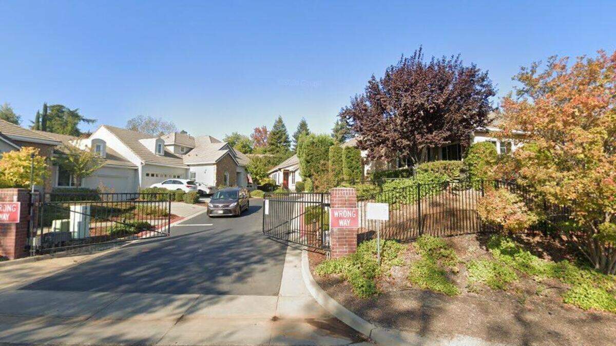 House on 3800 block of Park Drive