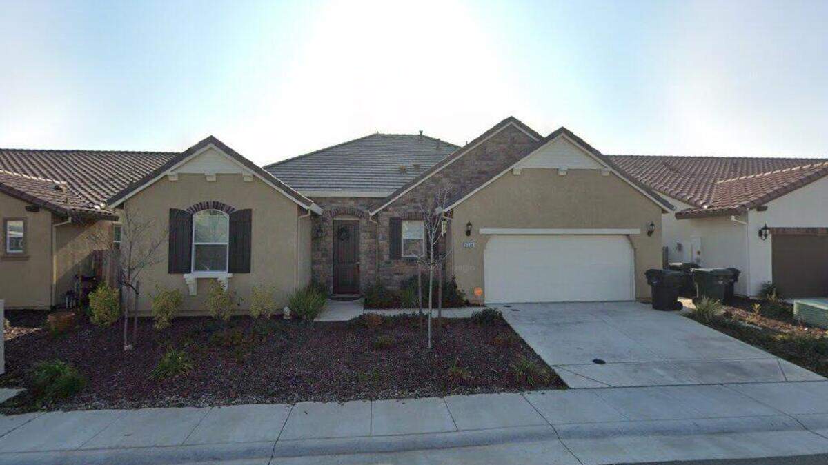 House on 6000 block of Parkminster Way