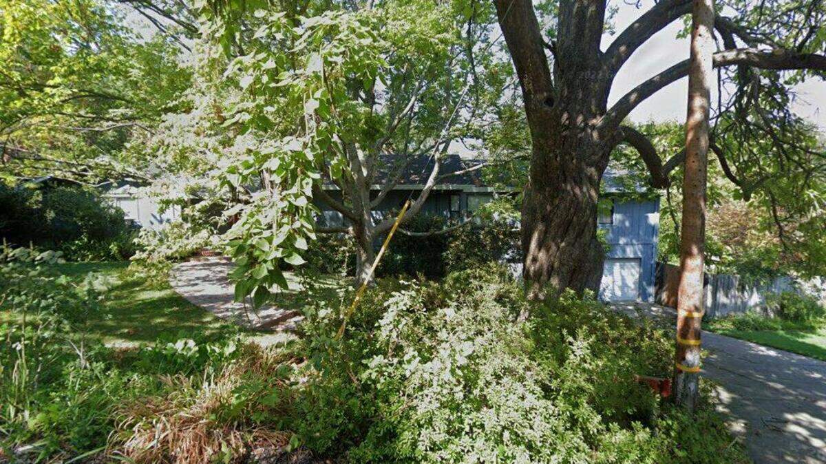 House on 7700 block of Magnolia Avenue