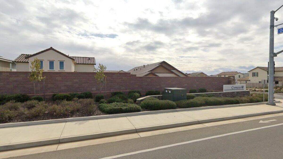 House on 4000 block of Oceanview Drive