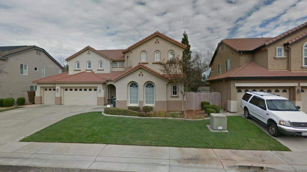 House on 10000 block of Cristo Drive