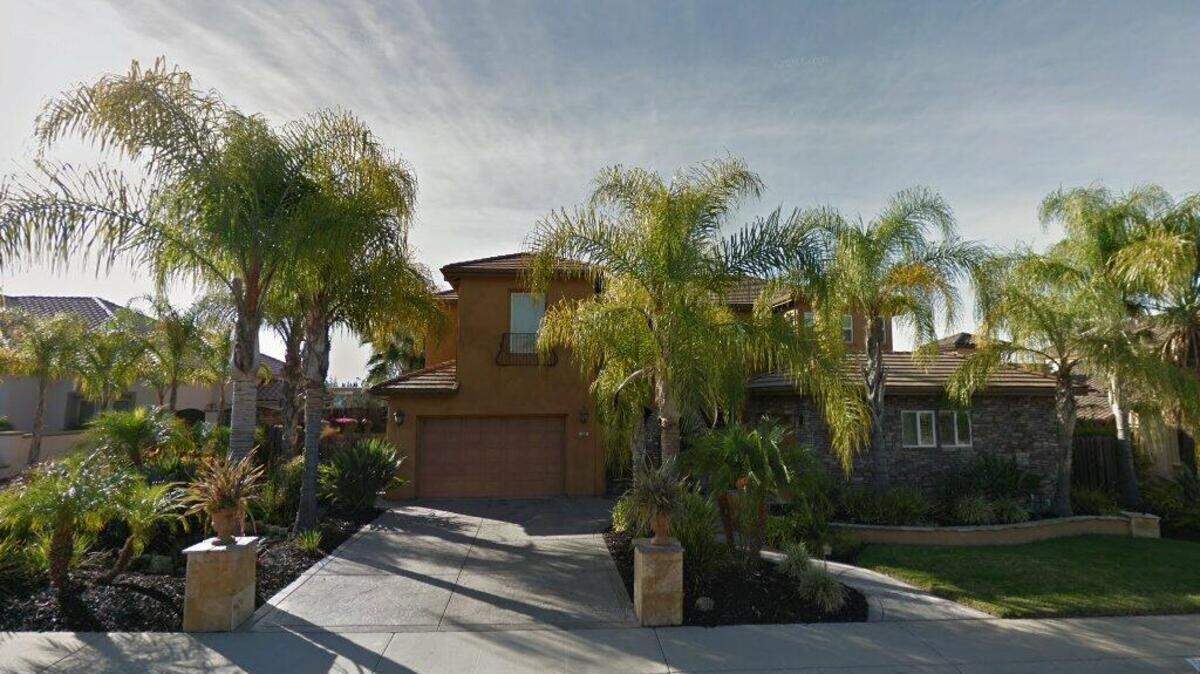 House on Fort Rock Court
