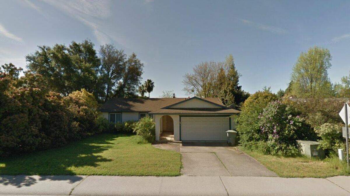House on 5600 block of Arcadia Avenue