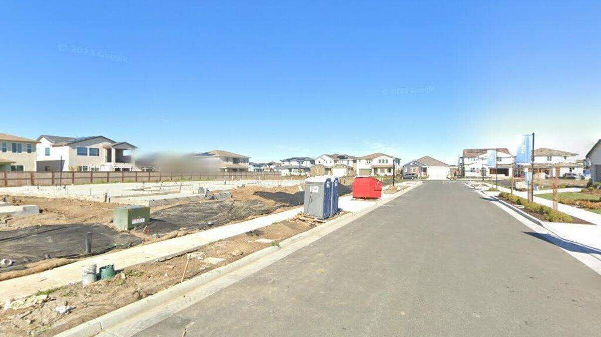 House on 5700 block of Ebbshore Street