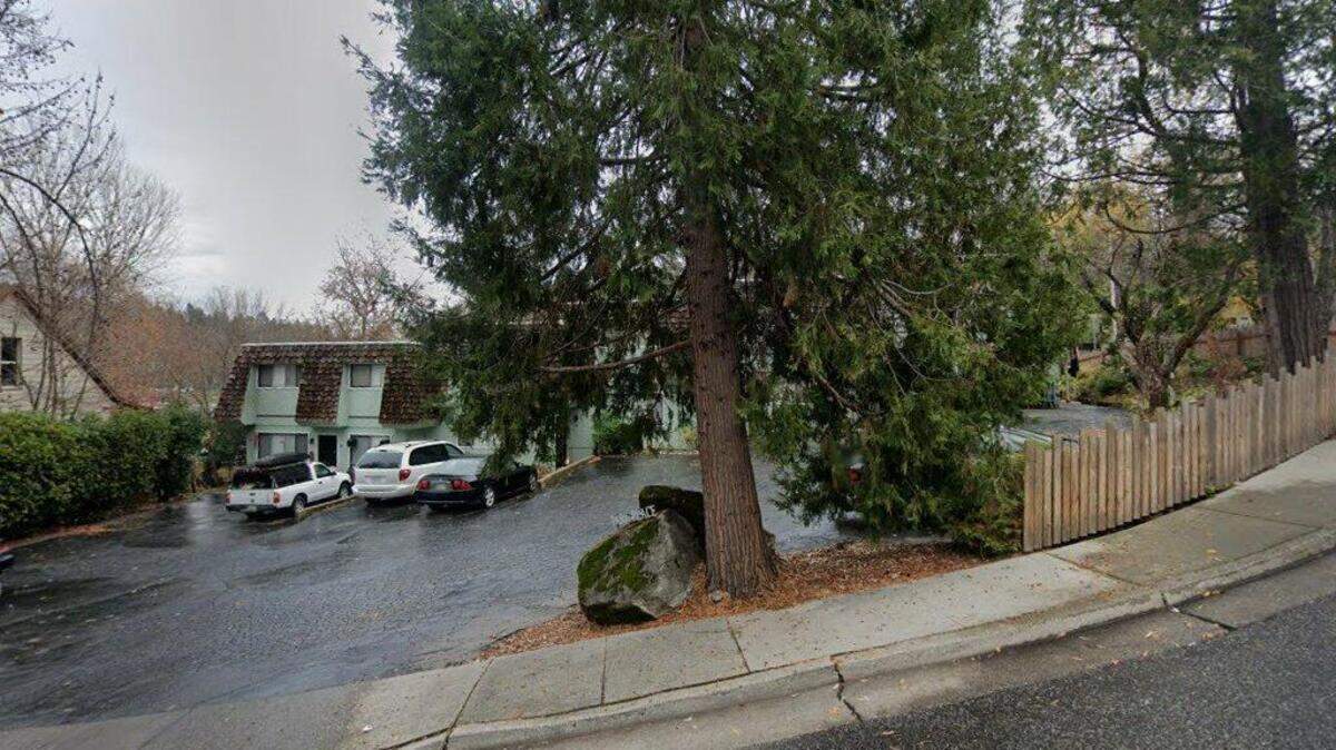 House on 400 block of Henderson Street