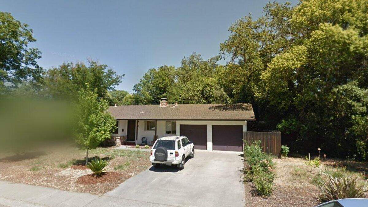 House on 400 block of Jardin Place