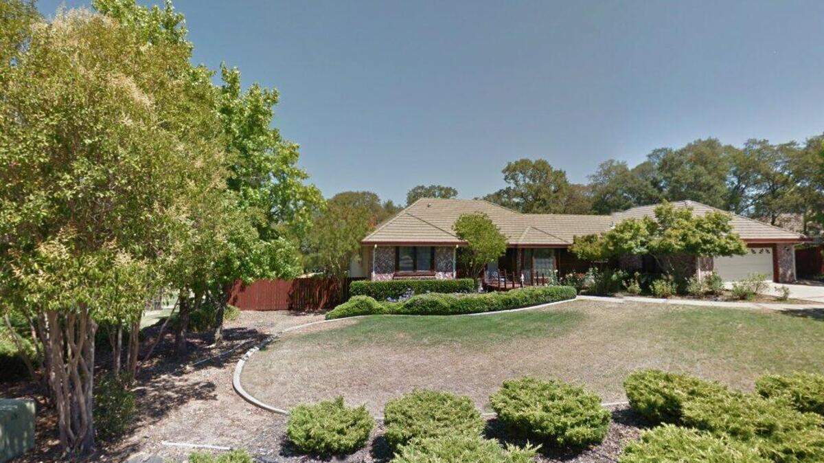 House on 2800 block of Ayres Holmes Road