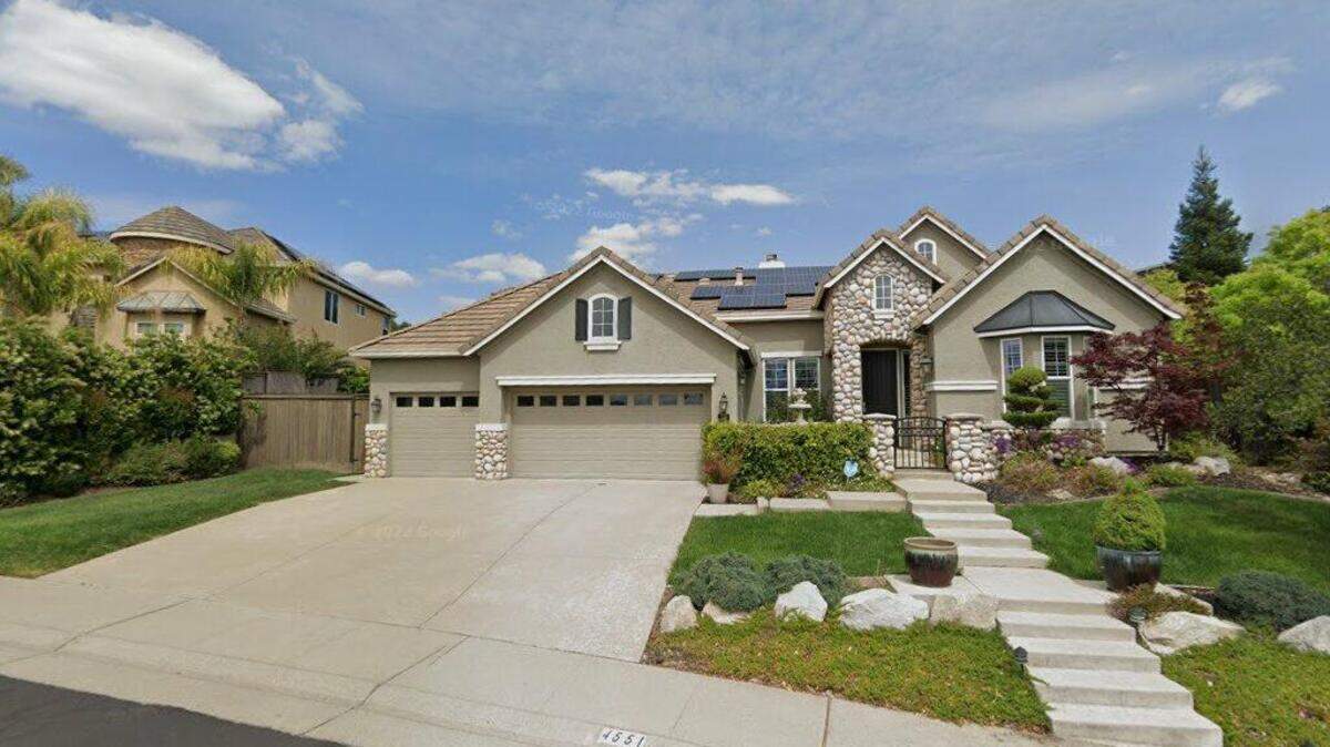 House on 4500 block of Longview Drive
