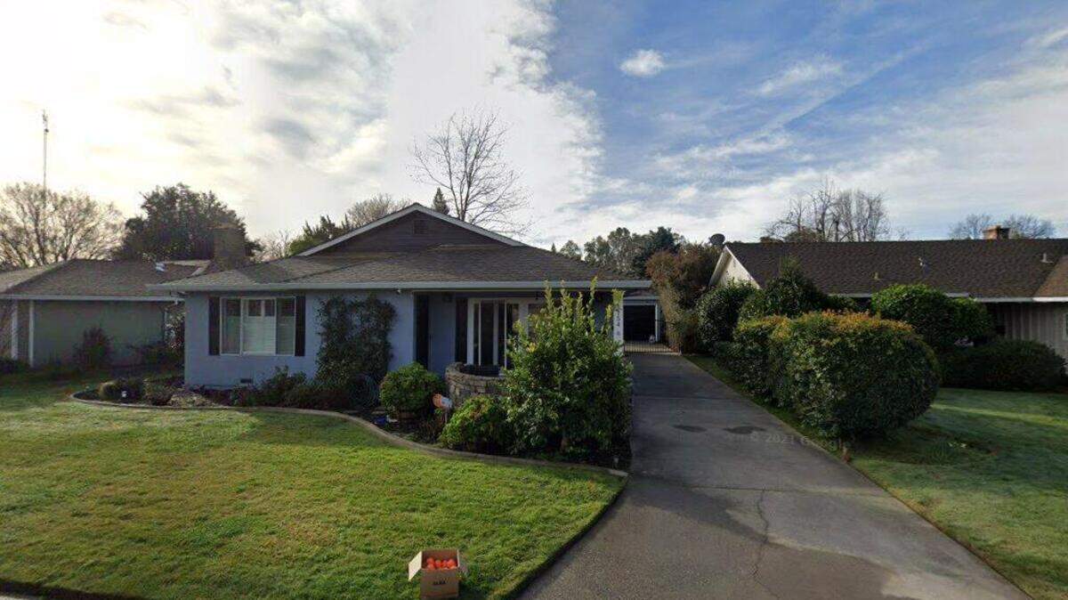 House on 5100 block of Teichert Avenue