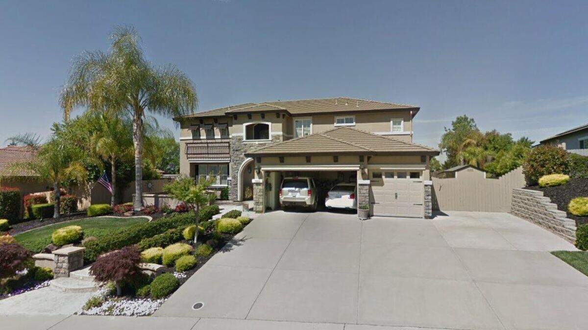 House on 7000 block of Pembroke Way