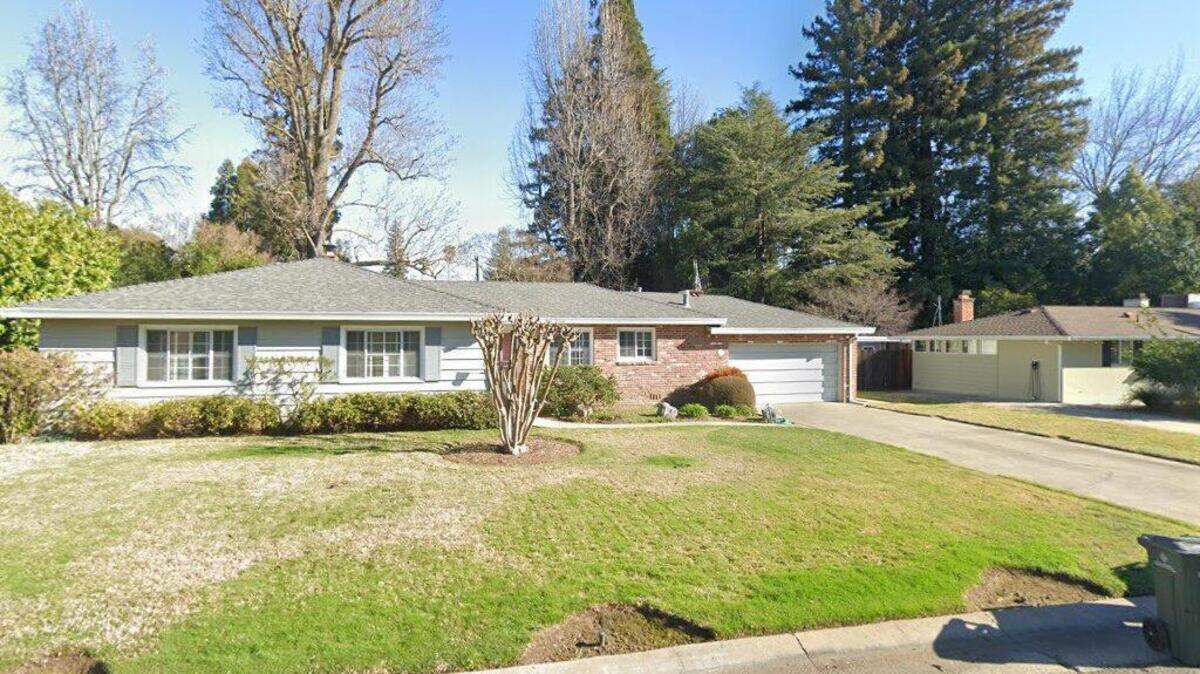 House on 1000 block of Casilada Way
