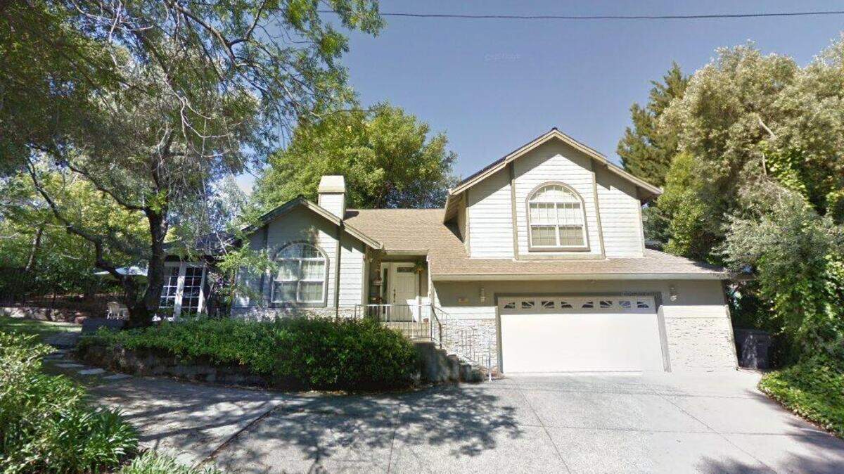 House on 200 block of Aeolia Drive