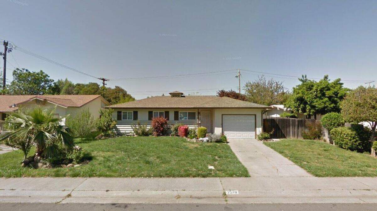 House on 2500 block of Las Casas Way