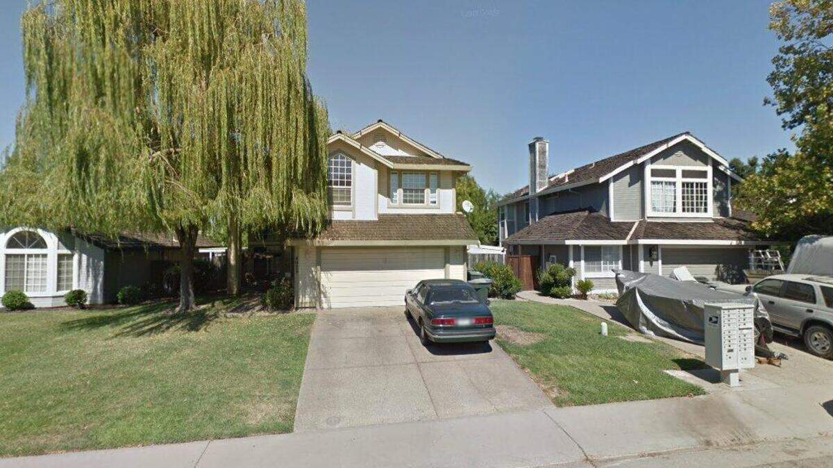 House on 8500 block of Arrowroot Circle