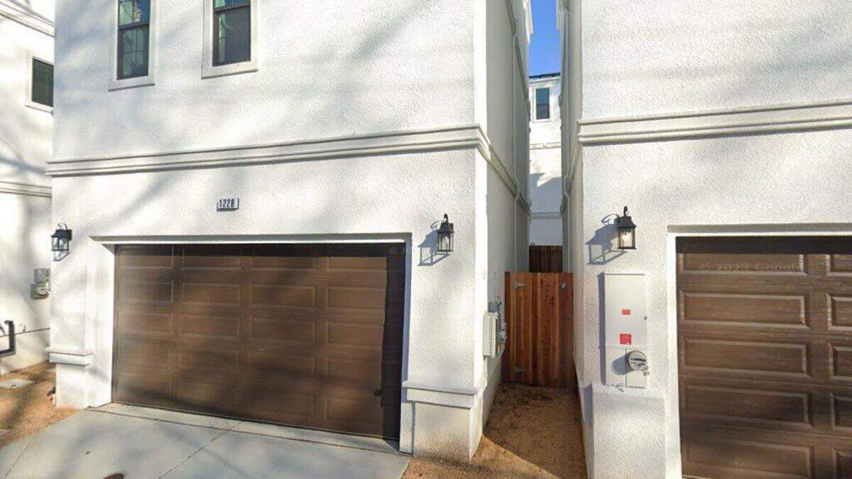 House on 1200 block of Albright Walk