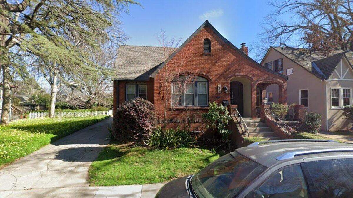 House on 700 block of 39th Street