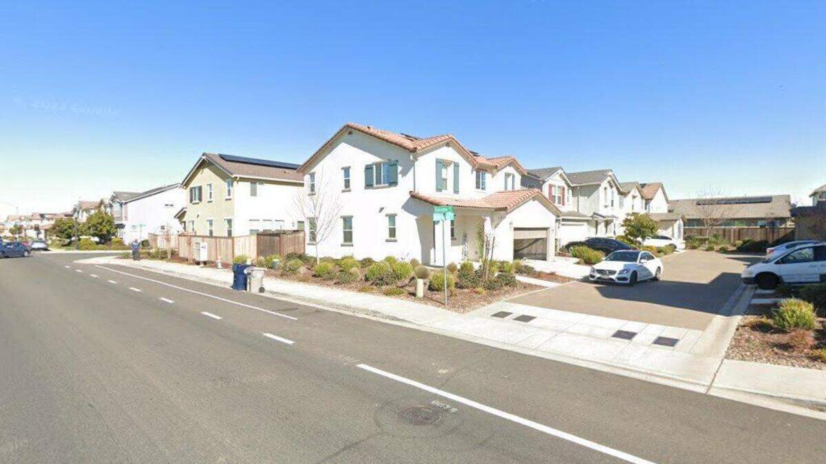 House on 2900 block of Quinter Way