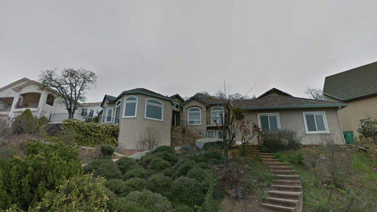 House on 1000 block of Hogarth Way