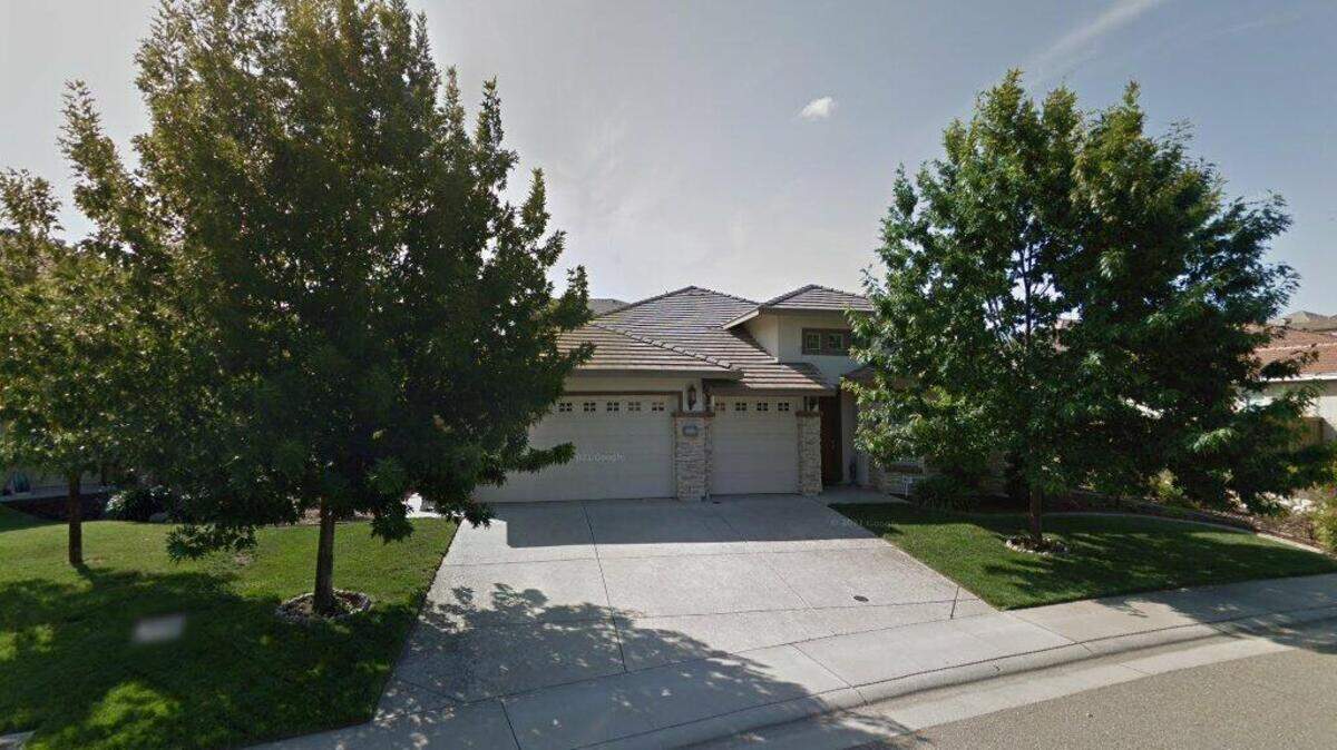 House on 300 block of Barn Owl Court