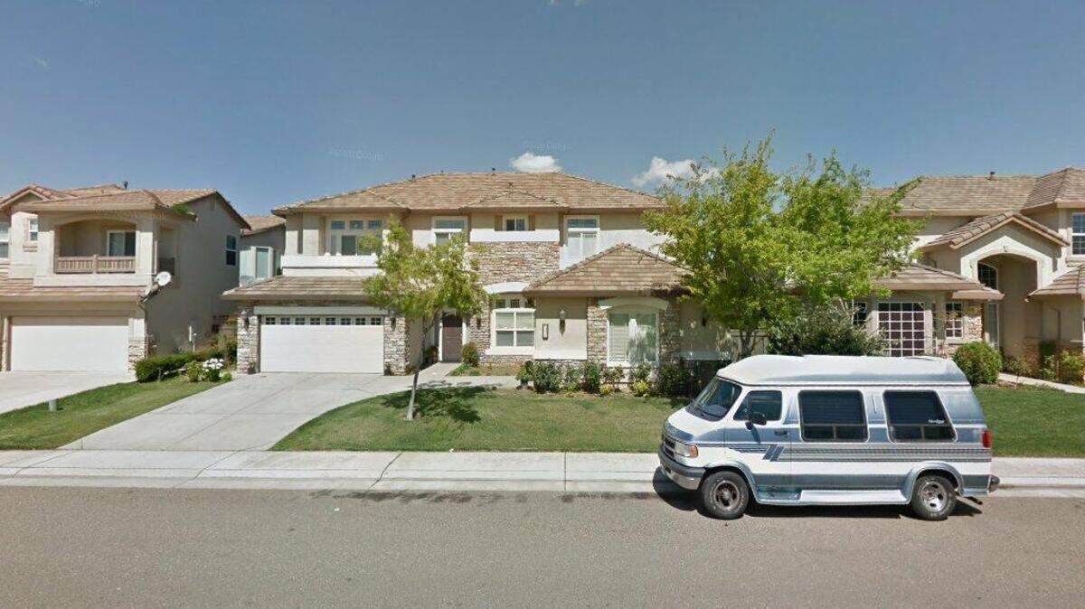 House on 10000 block of East Taron Drive