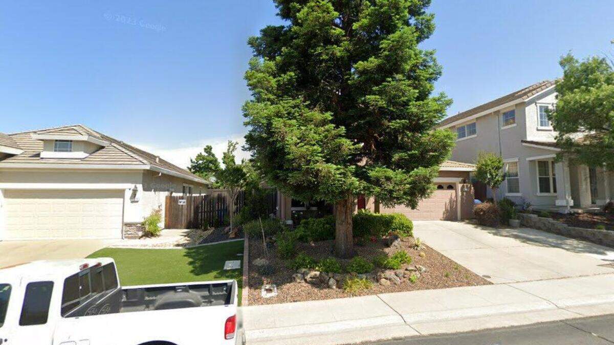 House on 100 block of Trejo Way